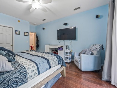 Welcome to this beautifully maintained 3-bedroom, 2-bathroom on Wildwood Country Club in Florida - for sale on GolfHomes.com, golf home, golf lot