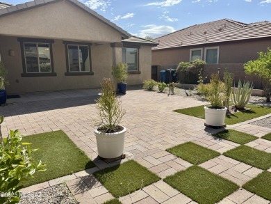 This beautiful open-concept ranch style  home offers 3 bedrooms on Quarry Pines Golf Club  in Arizona - for sale on GolfHomes.com, golf home, golf lot