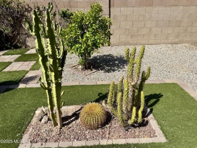 This beautiful open-concept ranch style  home offers 3 bedrooms on Quarry Pines Golf Club  in Arizona - for sale on GolfHomes.com, golf home, golf lot