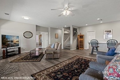 This stunning 3-bedroom, 4-bathroom home nestled on the 18th on The Oasis Golf Club in Nevada - for sale on GolfHomes.com, golf home, golf lot