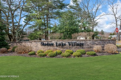 Welcome to Shadow Lake Village. This large Villa 100M ranch on Shadow Lake Village in New Jersey - for sale on GolfHomes.com, golf home, golf lot