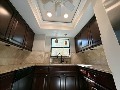 This beautifully updated two-level condo offers the perfect on Carrollwood Country Club in Florida - for sale on GolfHomes.com, golf home, golf lot