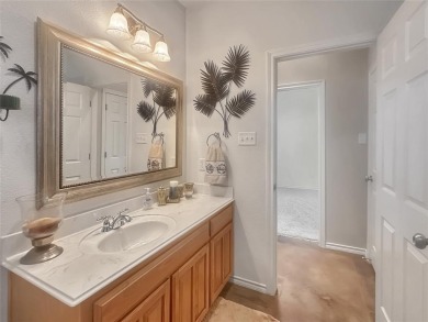 Steve Hawkins Custom Home in Whitestone Ranch

Proudly on Whitestone Golf Club in Texas - for sale on GolfHomes.com, golf home, golf lot