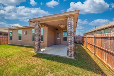 WELCOME HOME! This well-maintained home is located minutes away on The Golf Club At Champions Circle in Texas - for sale on GolfHomes.com, golf home, golf lot