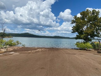 Seller says *BARNDOMINIUMS AND S WELCOME!!* Looking to Build at on Wolf Golf Course at TenKiller Lake in Oklahoma - for sale on GolfHomes.com, golf home, golf lot