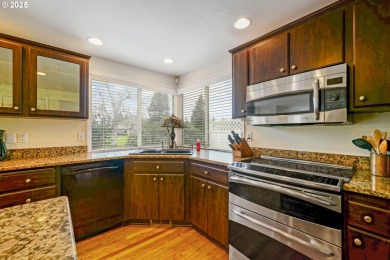 Reduced $28k!Impressive McNary Estates & Golf Club home, great on McNary Golf Club in Oregon - for sale on GolfHomes.com, golf home, golf lot