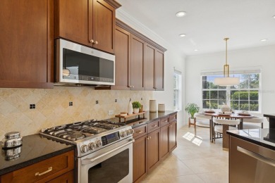 This beautifully updated 3-bedroom, 2-bathroom home offers 2,166 on Ritz-Carlton Members Golf Club in Florida - for sale on GolfHomes.com, golf home, golf lot