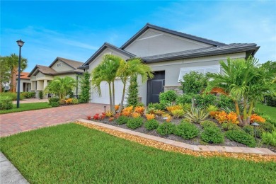 MOTIVATED SELLER!! This stunning  3 bedroom home in Greyhawk on Golf Club of the Everglades in Florida - for sale on GolfHomes.com, golf home, golf lot