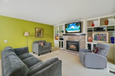 Reduced $28k!Impressive McNary Estates & Golf Club home, great on McNary Golf Club in Oregon - for sale on GolfHomes.com, golf home, golf lot
