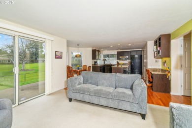 Reduced $28k!Impressive McNary Estates & Golf Club home, great on McNary Golf Club in Oregon - for sale on GolfHomes.com, golf home, golf lot
