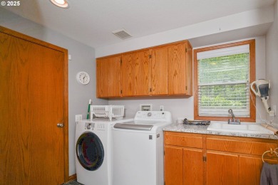 Reduced $28k!Impressive McNary Estates & Golf Club home, great on McNary Golf Club in Oregon - for sale on GolfHomes.com, golf home, golf lot