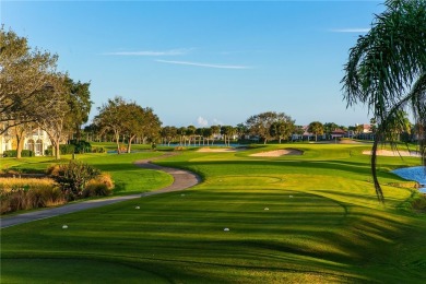 RE-PIPED! Grand Harbor home perfectly nestled in a peaceful on Oak Harbor Country Club in Florida - for sale on GolfHomes.com, golf home, golf lot