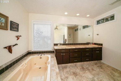 Reduced $28k!Impressive McNary Estates & Golf Club home, great on McNary Golf Club in Oregon - for sale on GolfHomes.com, golf home, golf lot