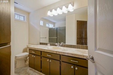 Reduced $28k!Impressive McNary Estates & Golf Club home, great on McNary Golf Club in Oregon - for sale on GolfHomes.com, golf home, golf lot