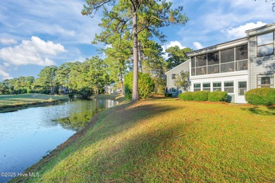 Fresh, bright, and move-in ready--this ground-floor 2BR/2BA on Olde Point Golf and Country Club in North Carolina - for sale on GolfHomes.com, golf home, golf lot