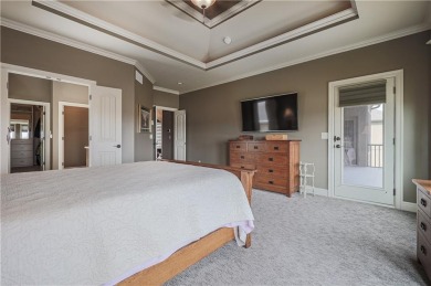 This stunning reverse 1.5-story home in Creekmoor offers an on Golf Club of Creekmoor in Missouri - for sale on GolfHomes.com, golf home, golf lot