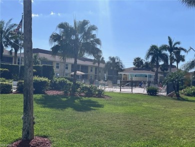 Bright and spacious 2 bed, 2 bath condo located in the private on Riviera Golf Club in Florida - for sale on GolfHomes.com, golf home, golf lot