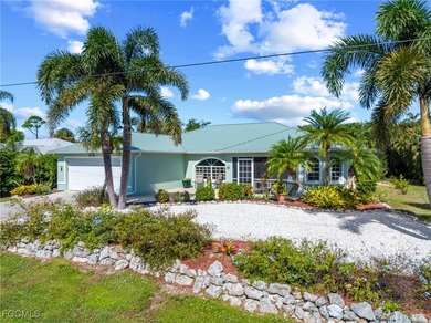 Welcome to this 3-bedroom, 2.5-bathroom pool home on Pine Island on Alden Pines Golf Club in Florida - for sale on GolfHomes.com, golf home, golf lot
