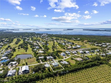 Welcome to this 3-bedroom, 2.5-bathroom pool home on Pine Island on Alden Pines Golf Club in Florida - for sale on GolfHomes.com, golf home, golf lot