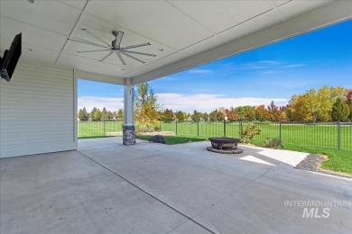 Perfectly positioned on a massive park while offering privacy in on SpurWing Country Club in Idaho - for sale on GolfHomes.com, golf home, golf lot