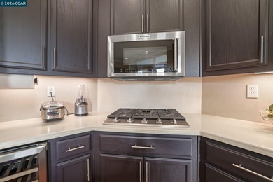 55+ Wonderful Living in Summerst II. This Model has 2 Large on Brentwood Golf Club in California - for sale on GolfHomes.com, golf home, golf lot