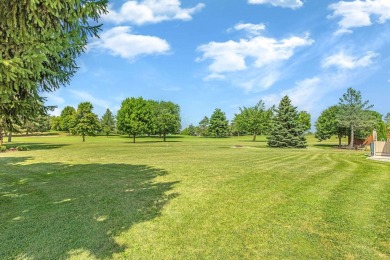 Gorgeous home in the heart of Stoughton's desirable Country Club on Stoughton Country Club in Wisconsin - for sale on GolfHomes.com, golf home, golf lot