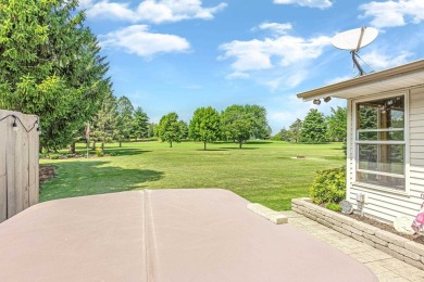 Gorgeous home in the heart of Stoughton's desirable Country Club on Stoughton Country Club in Wisconsin - for sale on GolfHomes.com, golf home, golf lot