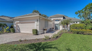 Welcome to this beautifully maintained 2-bedroom, 2-bath home on University Park Country Club in Florida - for sale on GolfHomes.com, golf home, golf lot