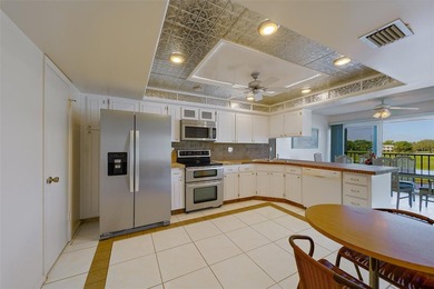 Welcome to this spacious 2-bedroom, 2-bathroom condo offering 1 on East Bay Golf Club in Florida - for sale on GolfHomes.com, golf home, golf lot