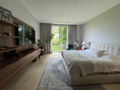 Luxury Garden Residence in The Reserve, Santa Maria Panama

Step on  in  - for sale on GolfHomes.com, golf home, golf lot