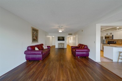 Welcome to this spacious 2-bedroom, 2-bathroom condo offering 1 on East Bay Golf Club in Florida - for sale on GolfHomes.com, golf home, golf lot