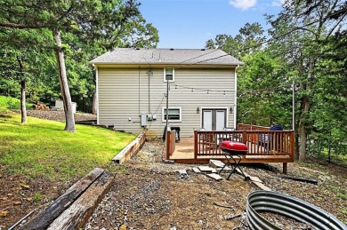 Tanglewood Treasure - Updated  Ready for Summer!

Nestled on Tanglewood Resort in Texas - for sale on GolfHomes.com, golf home, golf lot