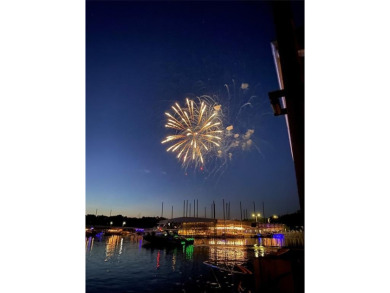 Discover the best of Lake Texoma living! Whether you're seeking on Tanglewood Resort in Texas - for sale on GolfHomes.com, golf home, golf lot