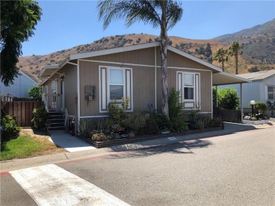 Beautiful 3 bedrooms, 2 bathrooms, high ceilings, 3 car carport on Green River Golf Club in California - for sale on GolfHomes.com, golf home, golf lot