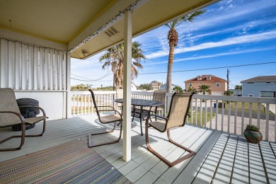 Welcome to the perfect blend of coastal charm home ideally on Rockport Country Club in Texas - for sale on GolfHomes.com, golf home, golf lot