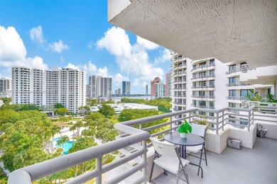 Amazing opportunity in the heart of Aventura. This bright on Turnberry Isle Resort and Club in Florida - for sale on GolfHomes.com, golf home, golf lot