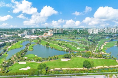 Amazing opportunity in the heart of Aventura. This bright on Turnberry Isle Resort and Club in Florida - for sale on GolfHomes.com, golf home, golf lot