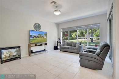 Spacious 3/2 villa offers over 2000sq. feet of living area!! on Aberdeen Golf and Country Club in Florida - for sale on GolfHomes.com, golf home, golf lot