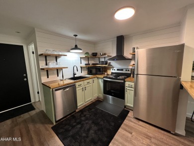 Renovated in 2023, 2 bed 2 bath unit in the Allegheny Mountains on Blue Knob Rec Area Golf Course in Pennsylvania - for sale on GolfHomes.com, golf home, golf lot