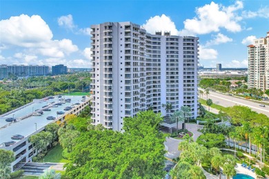 Amazing opportunity in the heart of Aventura. This bright on Turnberry Isle Resort and Club in Florida - for sale on GolfHomes.com, golf home, golf lot