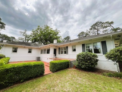 POPULAR HIGHLAND PARK - GOLF PROPERTY - .97 ACRE LOT with on The Aiken Golf Club in South Carolina - for sale on GolfHomes.com, golf home, golf lot