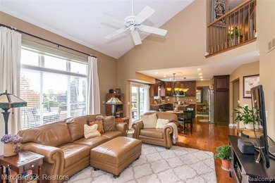 Meticulously maintained & tastefully updated 4 Bedroom / 2.5 on Beacon Hill Golf Club in Michigan - for sale on GolfHomes.com, golf home, golf lot