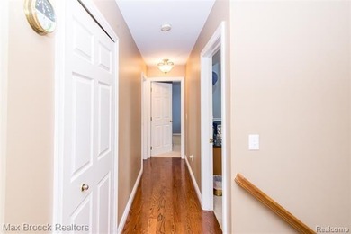 Meticulously maintained & tastefully updated 4 Bedroom / 2.5 on Beacon Hill Golf Club in Michigan - for sale on GolfHomes.com, golf home, golf lot