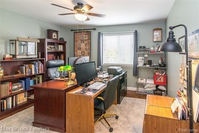 Meticulously maintained & tastefully updated 4 Bedroom / 2.5 on Beacon Hill Golf Club in Michigan - for sale on GolfHomes.com, golf home, golf lot