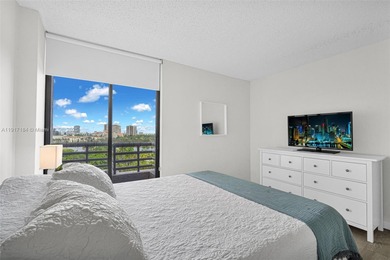 Amazing opportunity in the heart of Aventura. This bright on Turnberry Isle Resort and Club in Florida - for sale on GolfHomes.com, golf home, golf lot