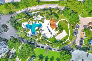 Amazing opportunity in the heart of Aventura. This bright on Turnberry Isle Resort and Club in Florida - for sale on GolfHomes.com, golf home, golf lot