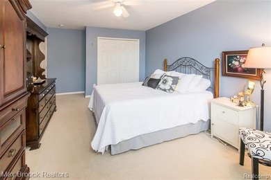 Meticulously maintained & tastefully updated 4 Bedroom / 2.5 on Beacon Hill Golf Club in Michigan - for sale on GolfHomes.com, golf home, golf lot