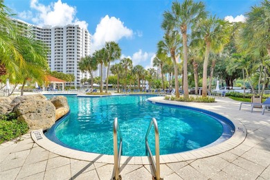Amazing opportunity in the heart of Aventura. This bright on Turnberry Isle Resort and Club in Florida - for sale on GolfHomes.com, golf home, golf lot