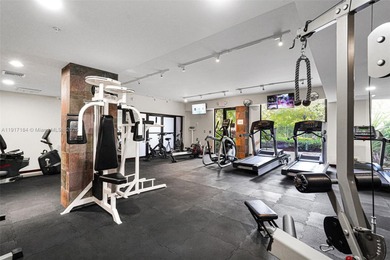 Amazing opportunity in the heart of Aventura. This bright on Turnberry Isle Resort and Club in Florida - for sale on GolfHomes.com, golf home, golf lot