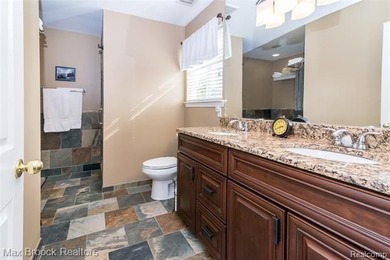 Meticulously maintained & tastefully updated 4 Bedroom / 2.5 on Beacon Hill Golf Club in Michigan - for sale on GolfHomes.com, golf home, golf lot